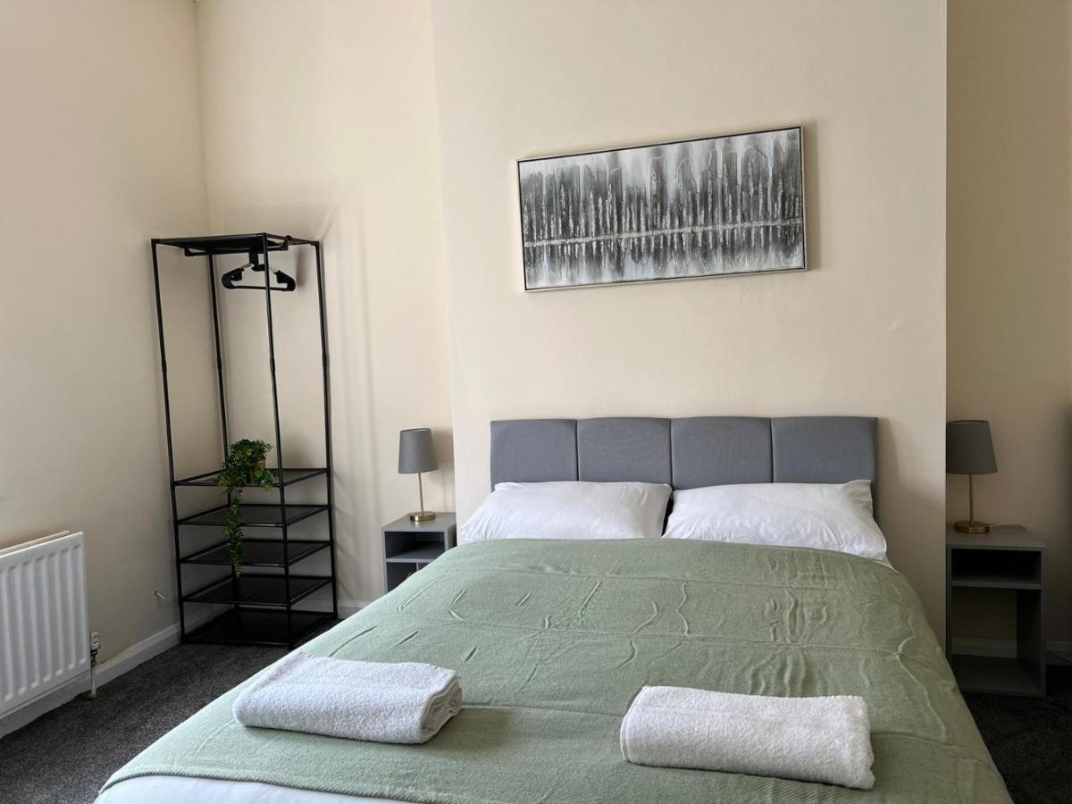 Aa Gateshead Apartment Bagian luar foto