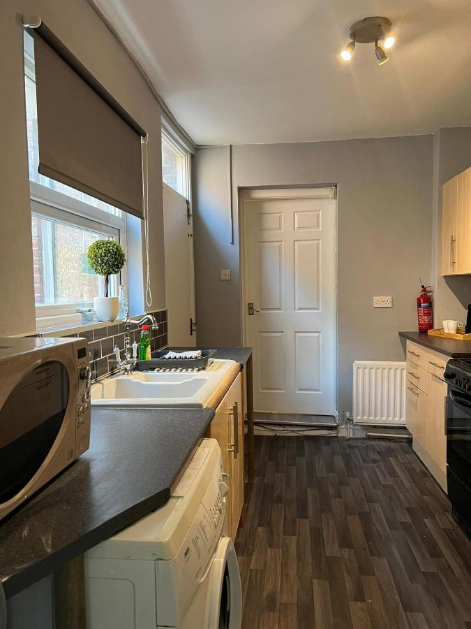 Aa Gateshead Apartment Bagian luar foto